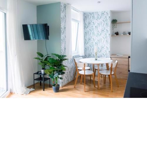 Modern 1BR - 15 mins to city center