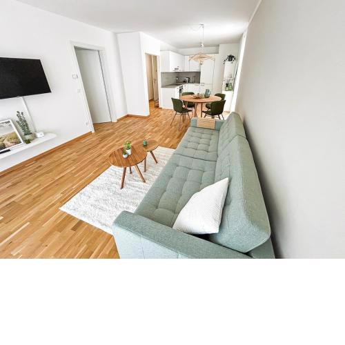 Modern 2 room apartment in downtown