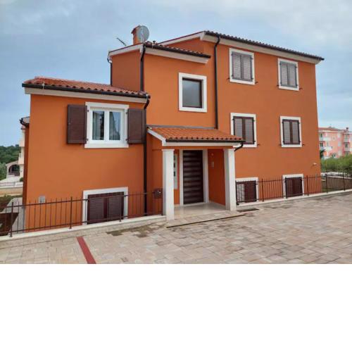 Modern apartment Ana
