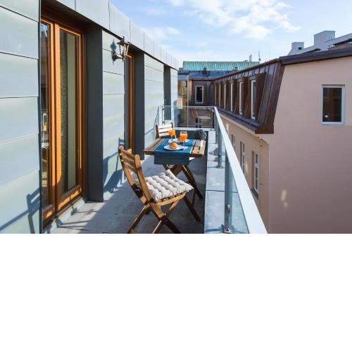Modern Apartment Charvatova