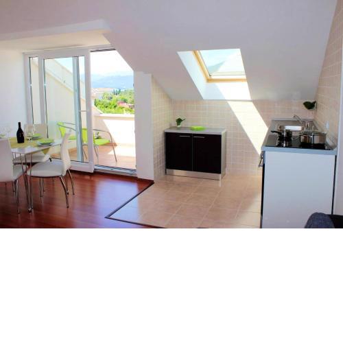 Modern apartment in Dubrovnik sea view 68 sqm