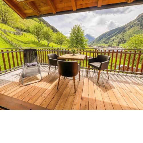 Modern Mountain Apart 5