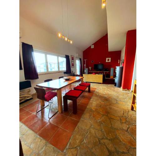 Modern Red & Blue Apartment