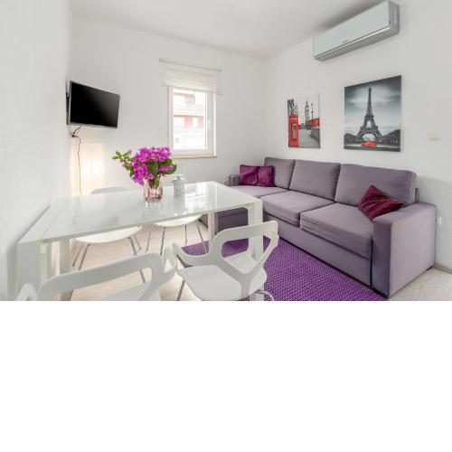 Modernes Apartment nur 300 Meter zum Strand mit Terrasse, Privatparkplatz, WiFi