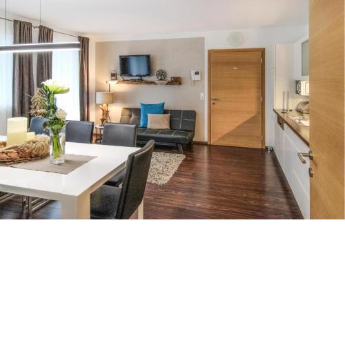 Modernes Apartment Zell A, Z,