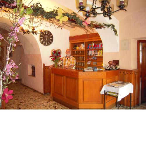 Mosers Pension