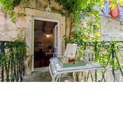 Moskar apartment with balcony in heart of Dubrovnik Old Town
