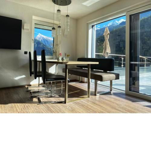 MOUNTAIN HOME apartment