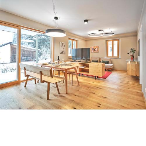 Mountain Lover one by AA Holiday Homes