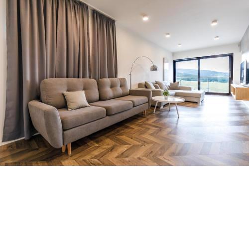 Mountain view apartment