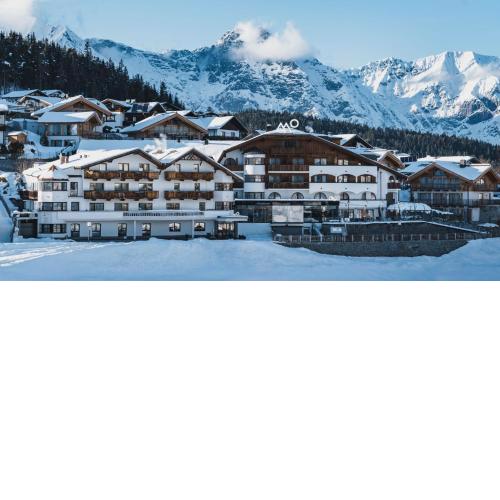 Mountains Hotel