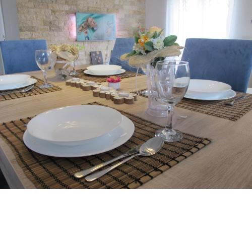 M&T Apartman