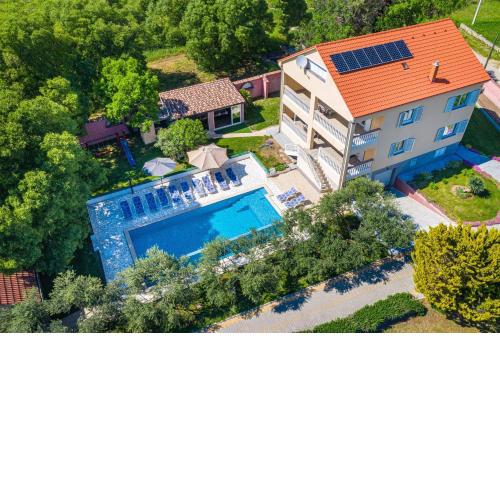 MY DALMATIA - Holiday home Blanka with private infinity pool