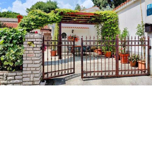 Nadia's house
