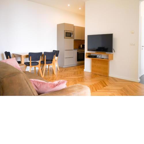 Nadland Apartments B7
