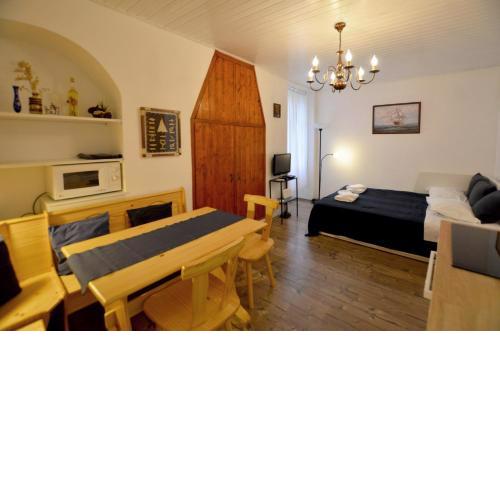 Nella Apartment