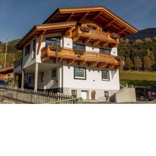 Neue Ferienwohnung in Mittersill mit Garten