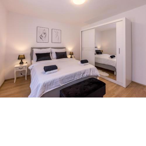 New Apartments Nenna - Three Bedroom Near Split
