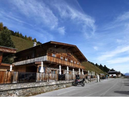 New holiday home on the Alm with terrace and balcony