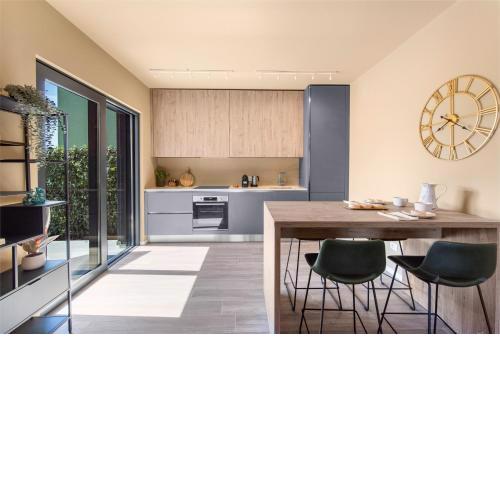 NEW stylish Casa Melisa with 2 gardens and BBQ facilities!