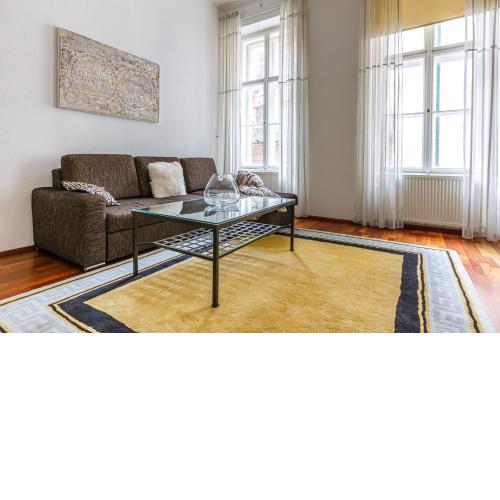 Newly renovated apartment in the Old Town