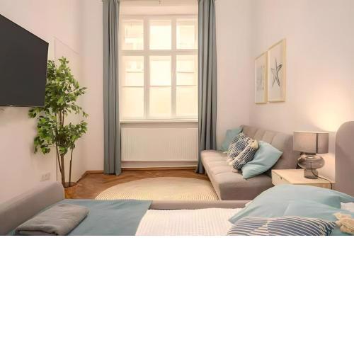 Next to Augarten, Gorgeous Interior Close to Inner City