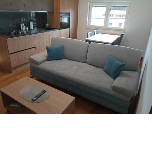Nibela Apartments II