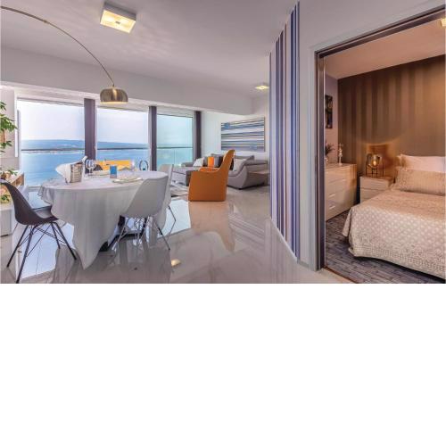 Nice Apartment In Crikvenica With Kitchen