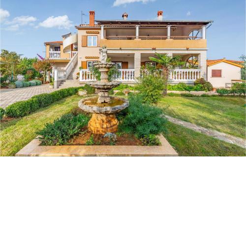 Nice Apartment In Medulin With Wifi