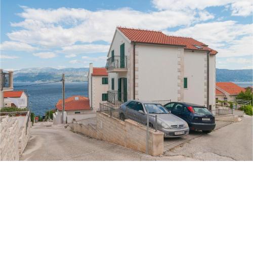 Nice Apartment In Postira With House Sea View