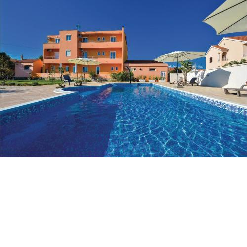 Nice Apartment In Privlaka With Wifi