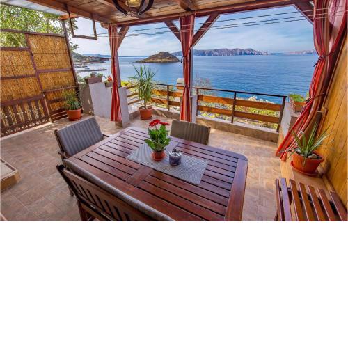 Nice Apartment In Sveti Juraj With Wifi