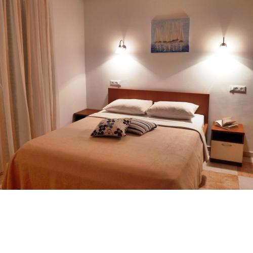 Nice Apartment & Room in Cavtat