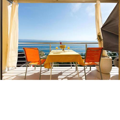 Nice apartment with a sea view