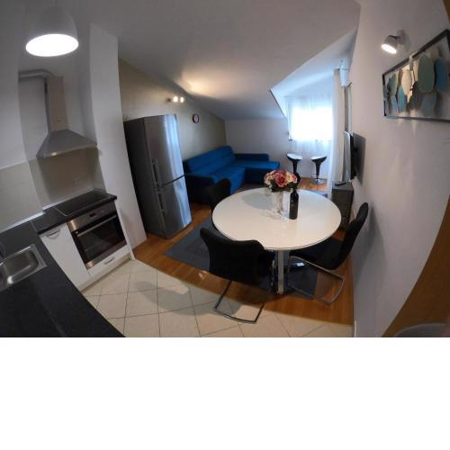 Nice apartment with free parking place for 1 car