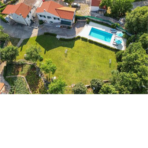 Nice Home In Caporice With Outdoor Swimming Pool