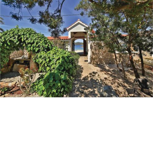 Nice Home In Drvenik Mali With House Sea View