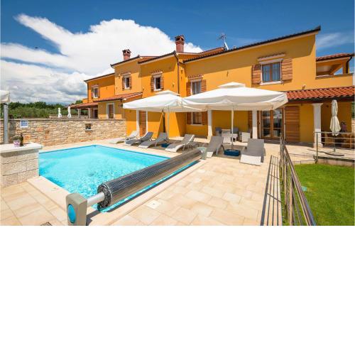 Nice Home In Hr-52215 Vodnjan