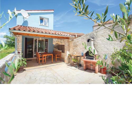 Nice Home In Krnica With Wifi