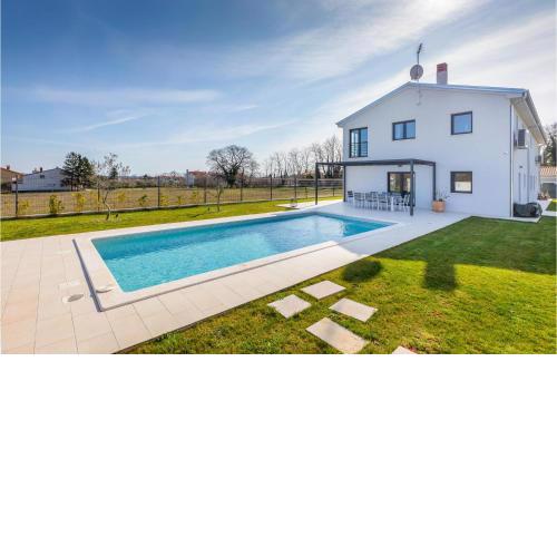 Nice Home In Marcana With House A Panoramic View