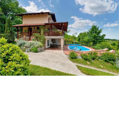 Nice Home In Petrinja With House A Panoramic View