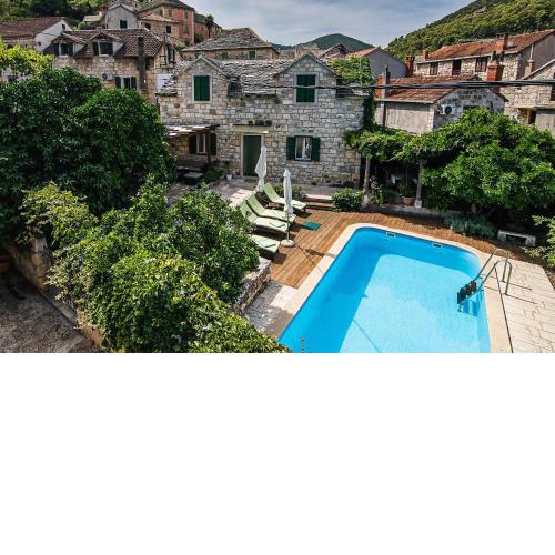 Nice Home In Postira With House Sea View