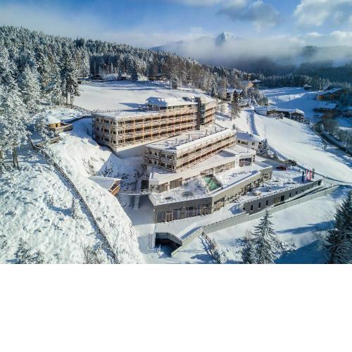 NIDUM - Casual Luxury Hotel