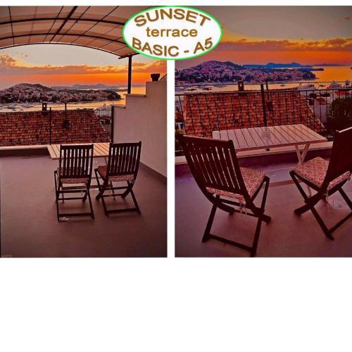 Nika Family Apartments - Basic Studio Apartment with External Terrace and Sea View A5