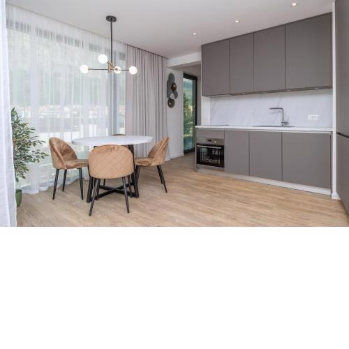 northside apartment
