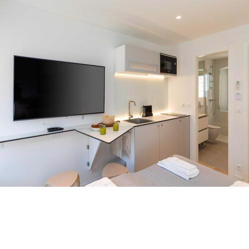 Old Town Apartments u nik e - Studio Apartment with City View - 1