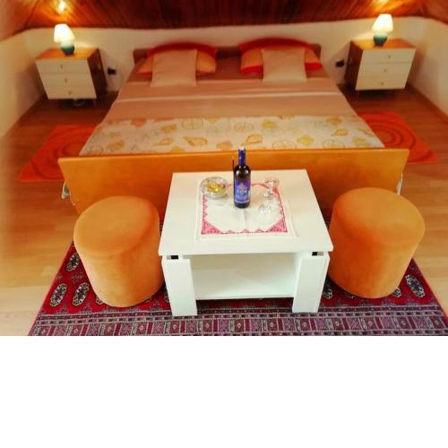 Old town Jelena loft Room