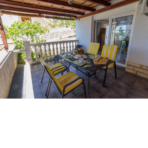 One-Bedroom Apartment in Crikvenica LIII