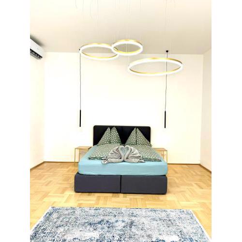 Opera Vienna Apartment