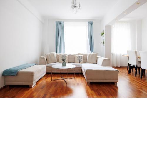 Operastreet City-Center Premium Apartment